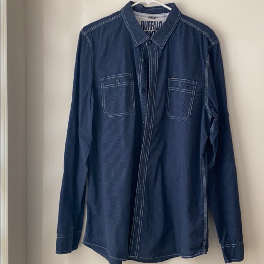 Men’s casual button down shirt